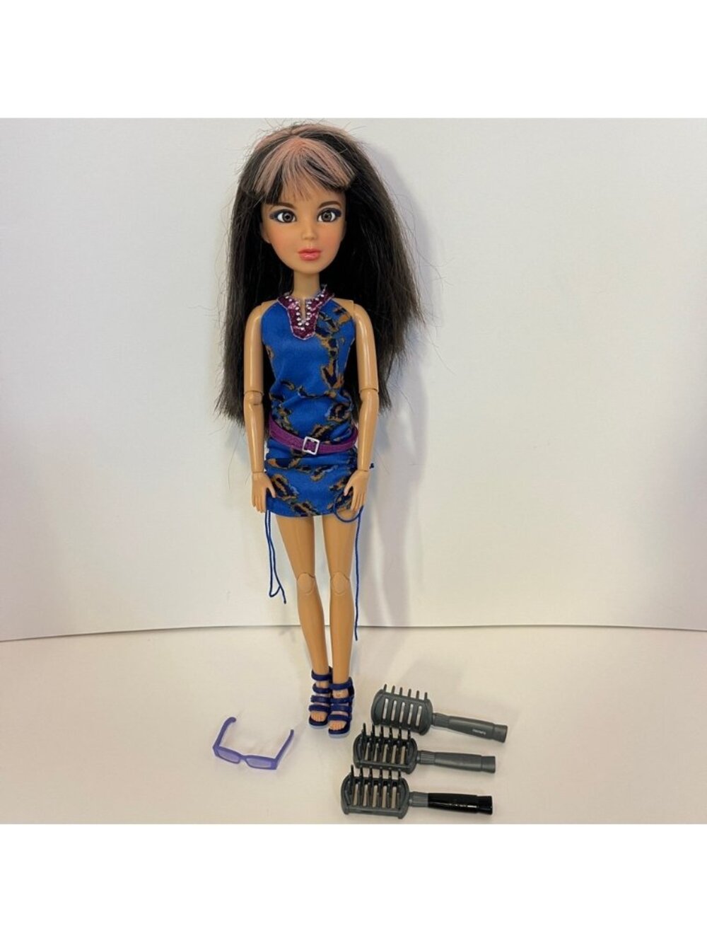 Liv Doll Daniela Color Change Spa Day Wig Dress Outfit Fashion Shoes Hairbrush